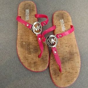 MK flip flops